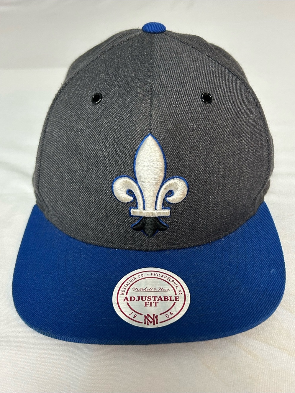 Mitchell & Ness Quebec Nordiques Vintage Hockey Adjustable Snapback